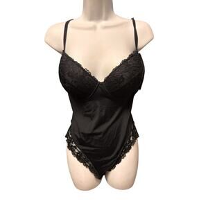 Body Beautiful Smooth & Silky Bodysuit Shapewear Size XL Black Built in Wire Bra